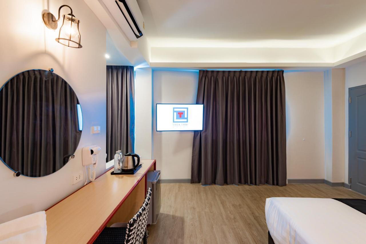 Luck Thai Hotel Csiangmaj Kültér fotó
