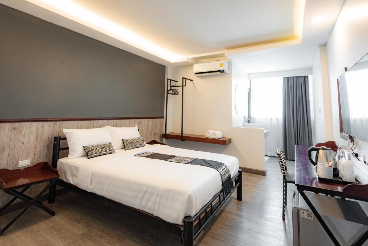 Luck Thai Hotel Csiangmaj Kültér fotó