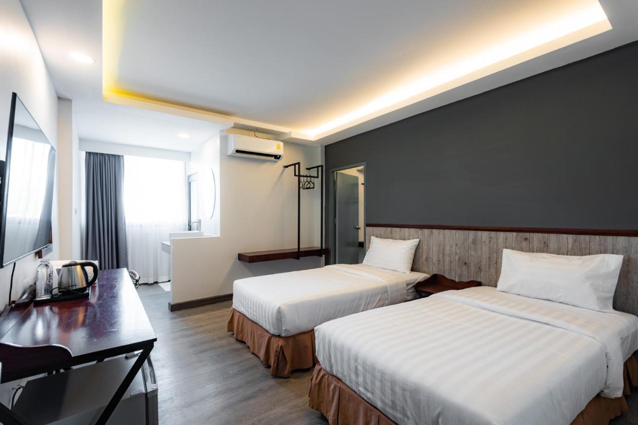 Luck Thai Hotel Csiangmaj Kültér fotó