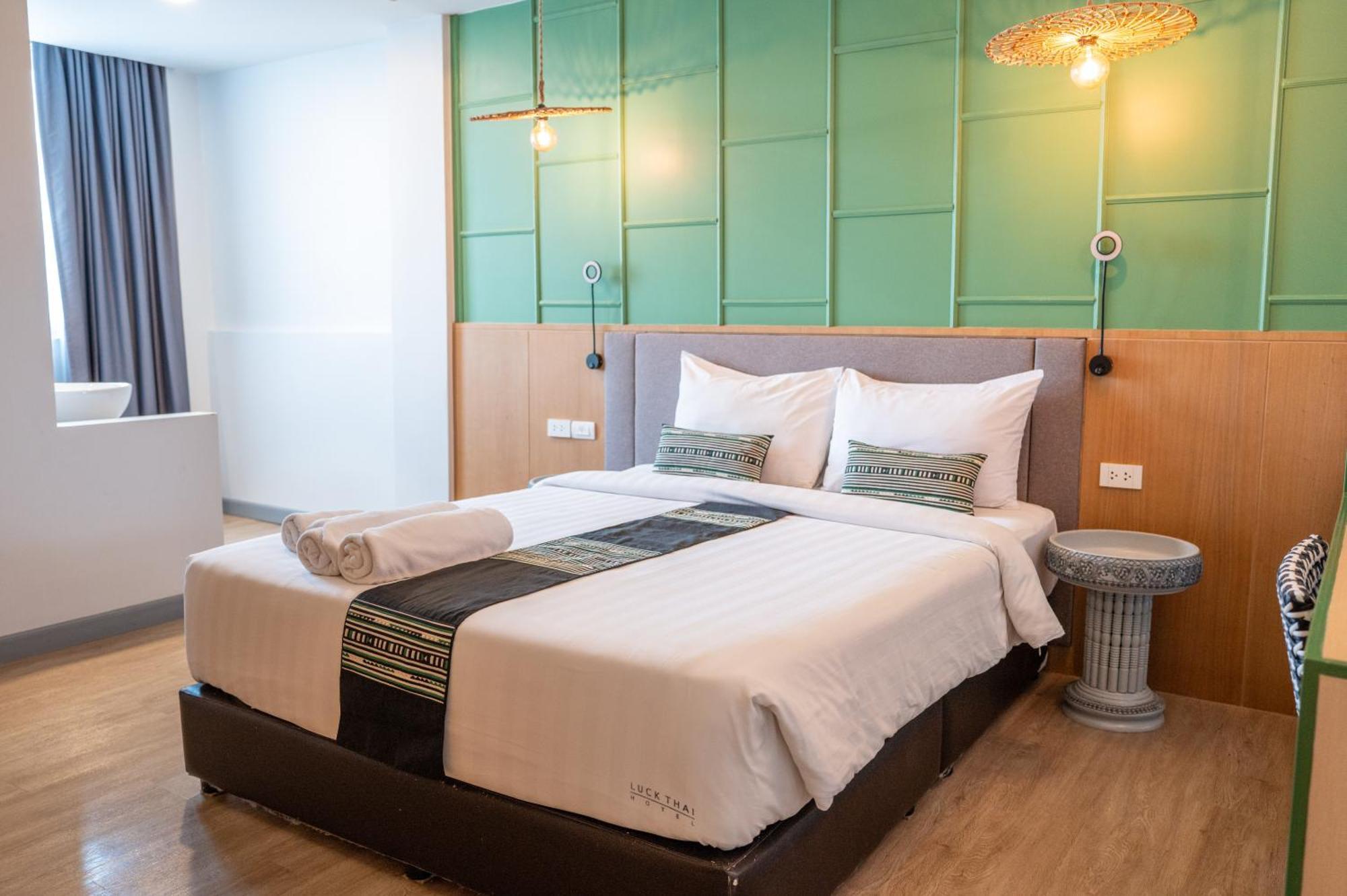 Luck Thai Hotel Csiangmaj Kültér fotó